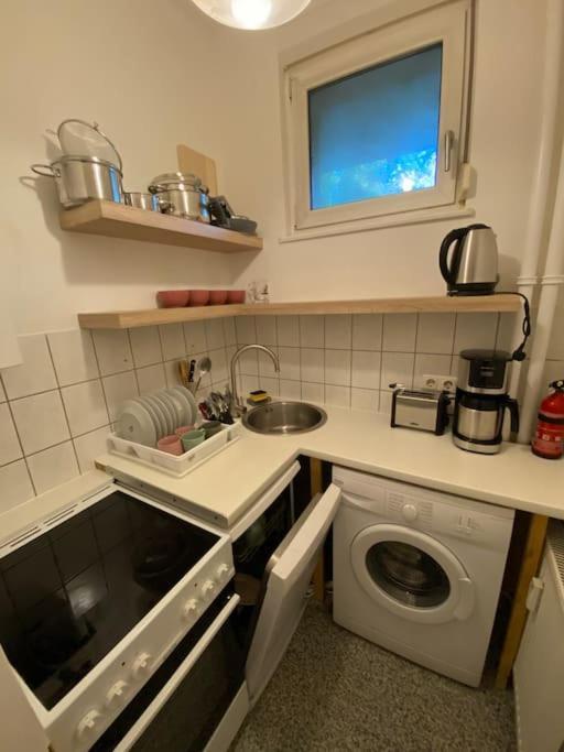 Apartment With Balcony Berlin Zewnętrze zdjęcie